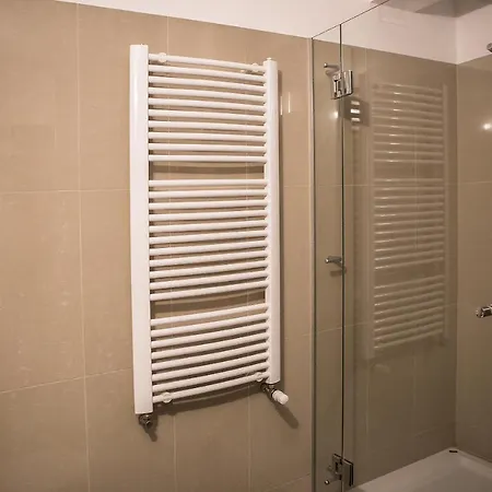 شقة Apartament Przy Targach Poznanskich بوزنان